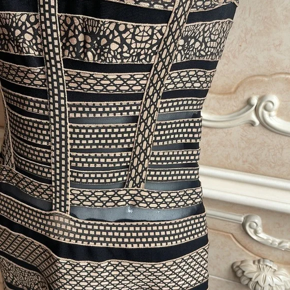 Dress 🤎🤍🩶 - Picture 4 of 8